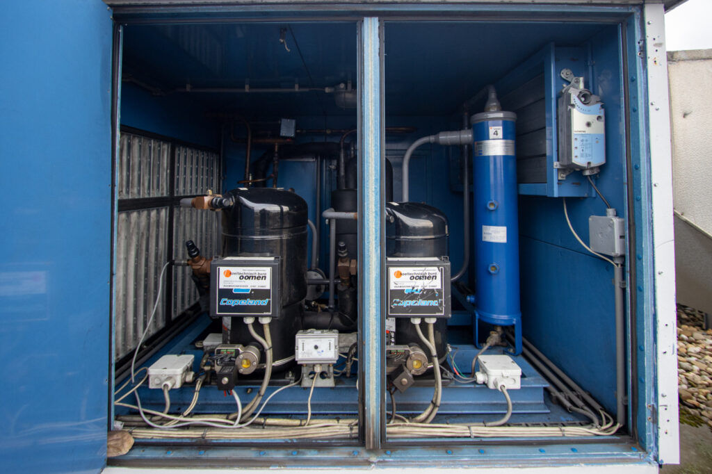 28f43481-b74a-4fbc-8e4c-01b49da1eae0