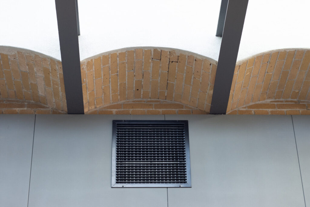 2ac29447-5a20-4f2d-99ca-8aad48d9fd9d