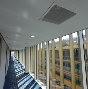 37e89b2f-7306-4e01-8551-e77531a12d96