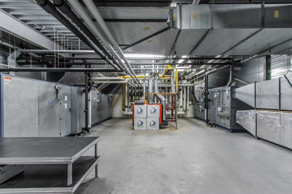 5b21fda0-aa1c-4bc2-8ec8-0c35b15df0c4