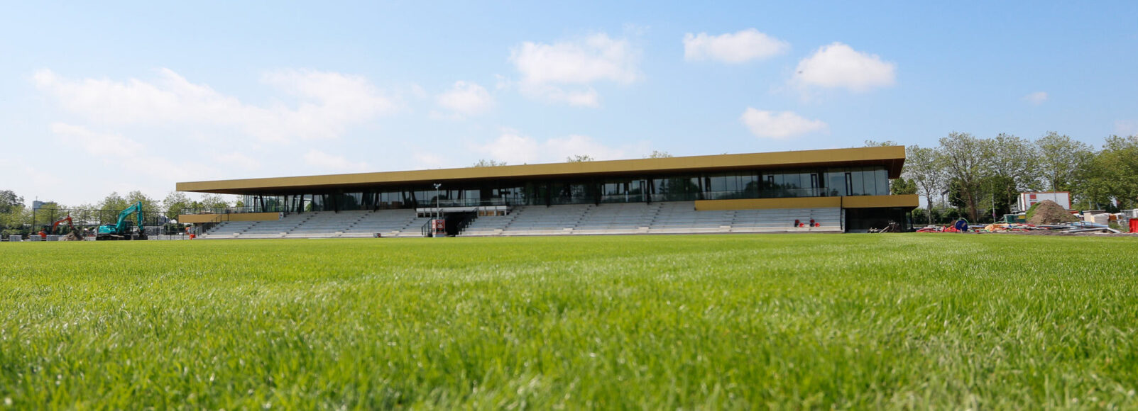 925bf1e3-086a-4479-9566-293a814f47de-2