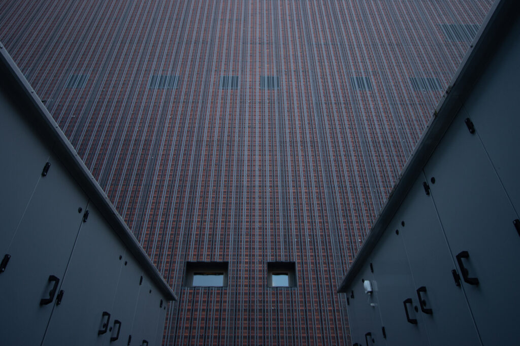 93b270bf-1192-4d57-992f-c43502ee6471