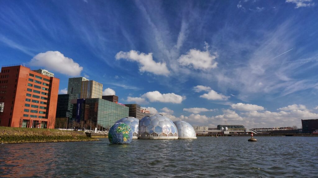 9a61ad65-3fa9-414d-95fc-a811792166b0