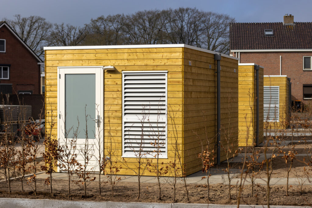 b3539f6d-a1b4-40e0-a4f9-018d3f025300