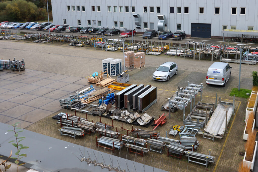 e75c2135-aedc-4b66-bd6d-bfc8ba44c181